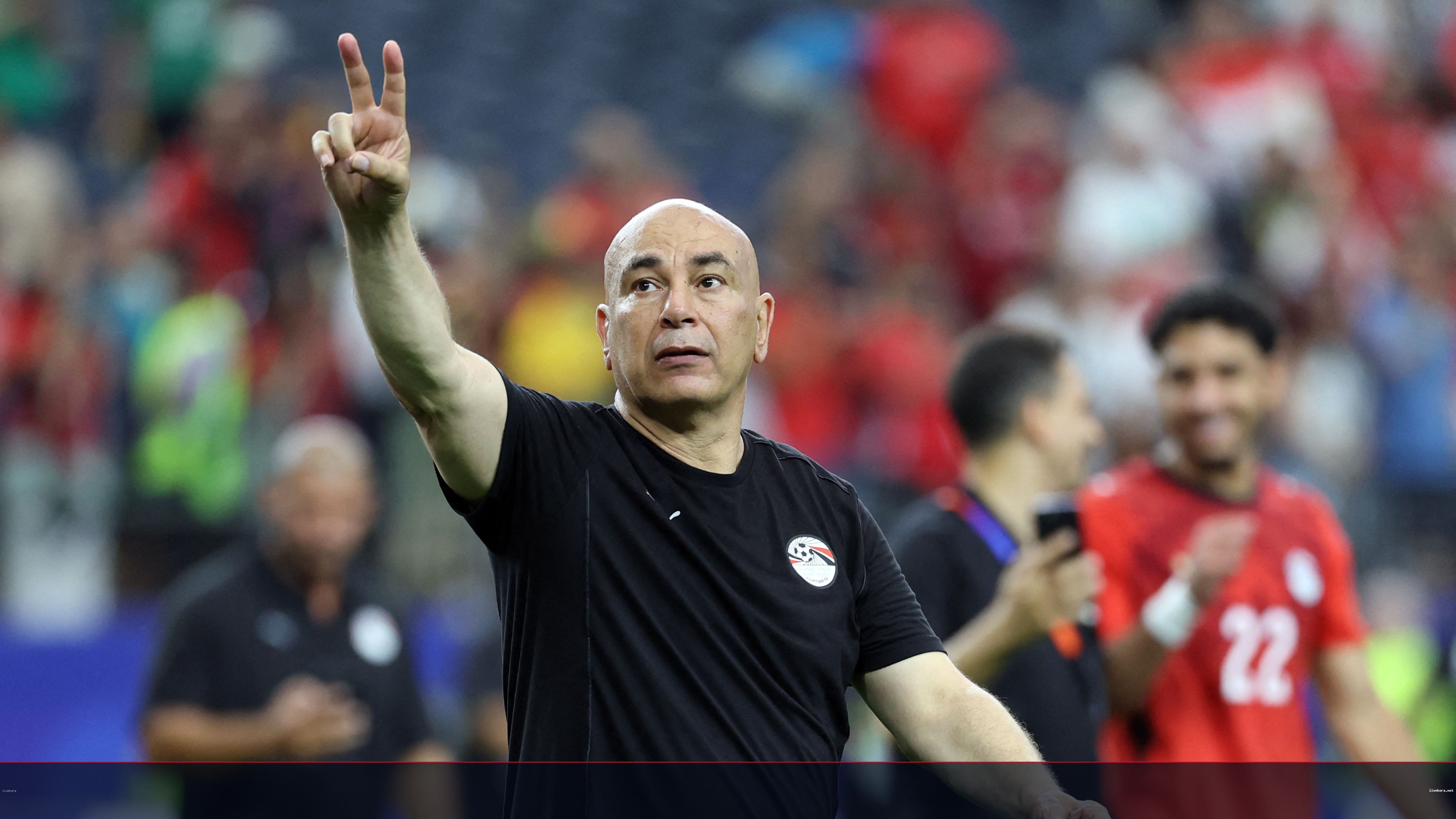 رسمياً: تجديد عقد حسام حسن بعد الإنجاز التاريخي