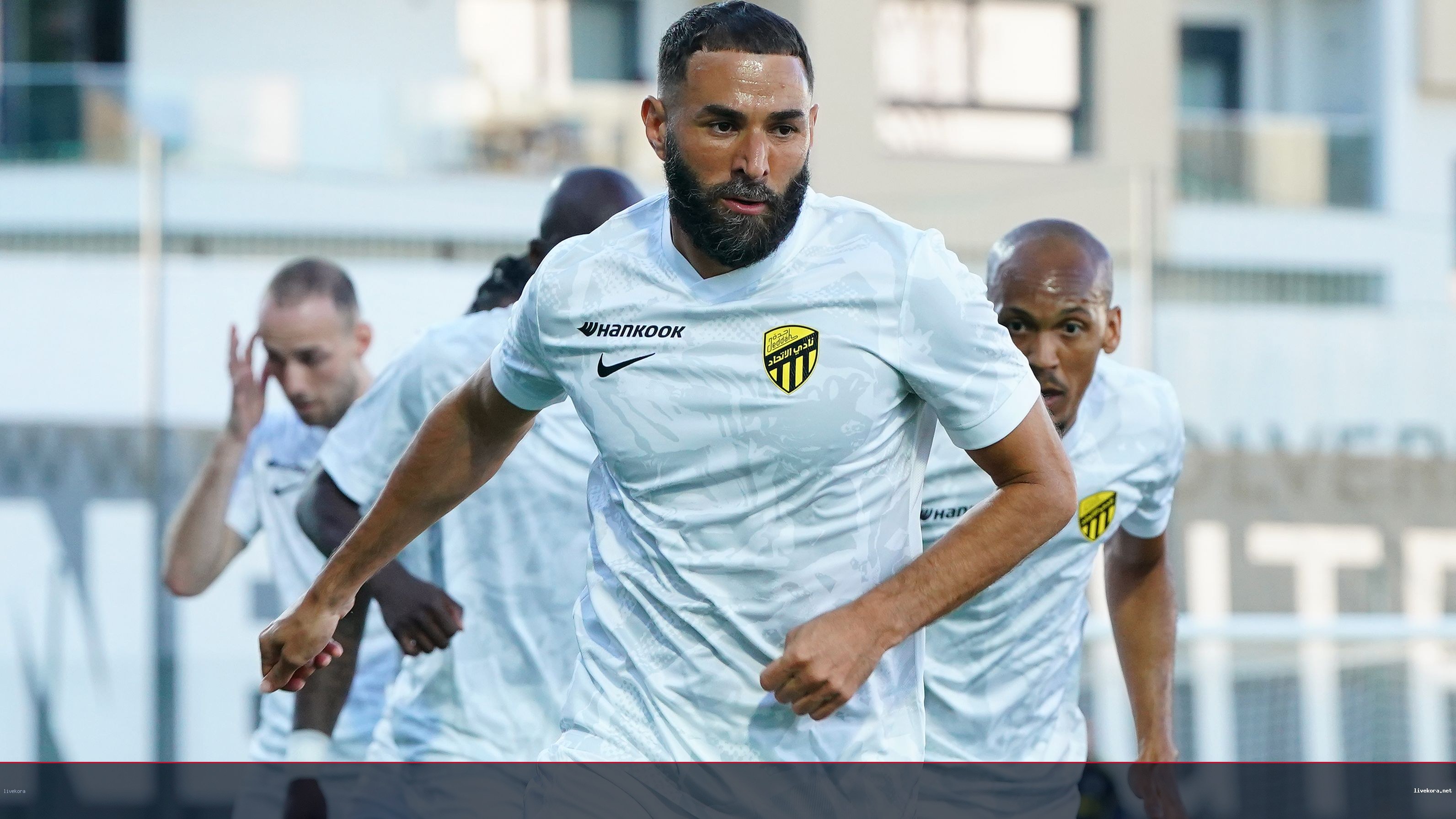 الاتحاد يمنح شارة القيادة لدانيلو بيريرا خلفاً لفابينيو