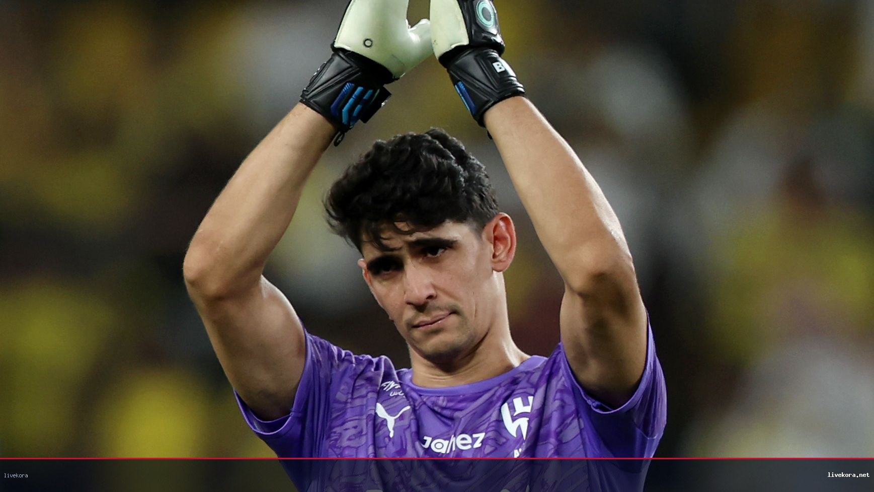 بونو يرفض الاحتياطية والهلال يدرس رحيله لتحرير مكان أجنبي