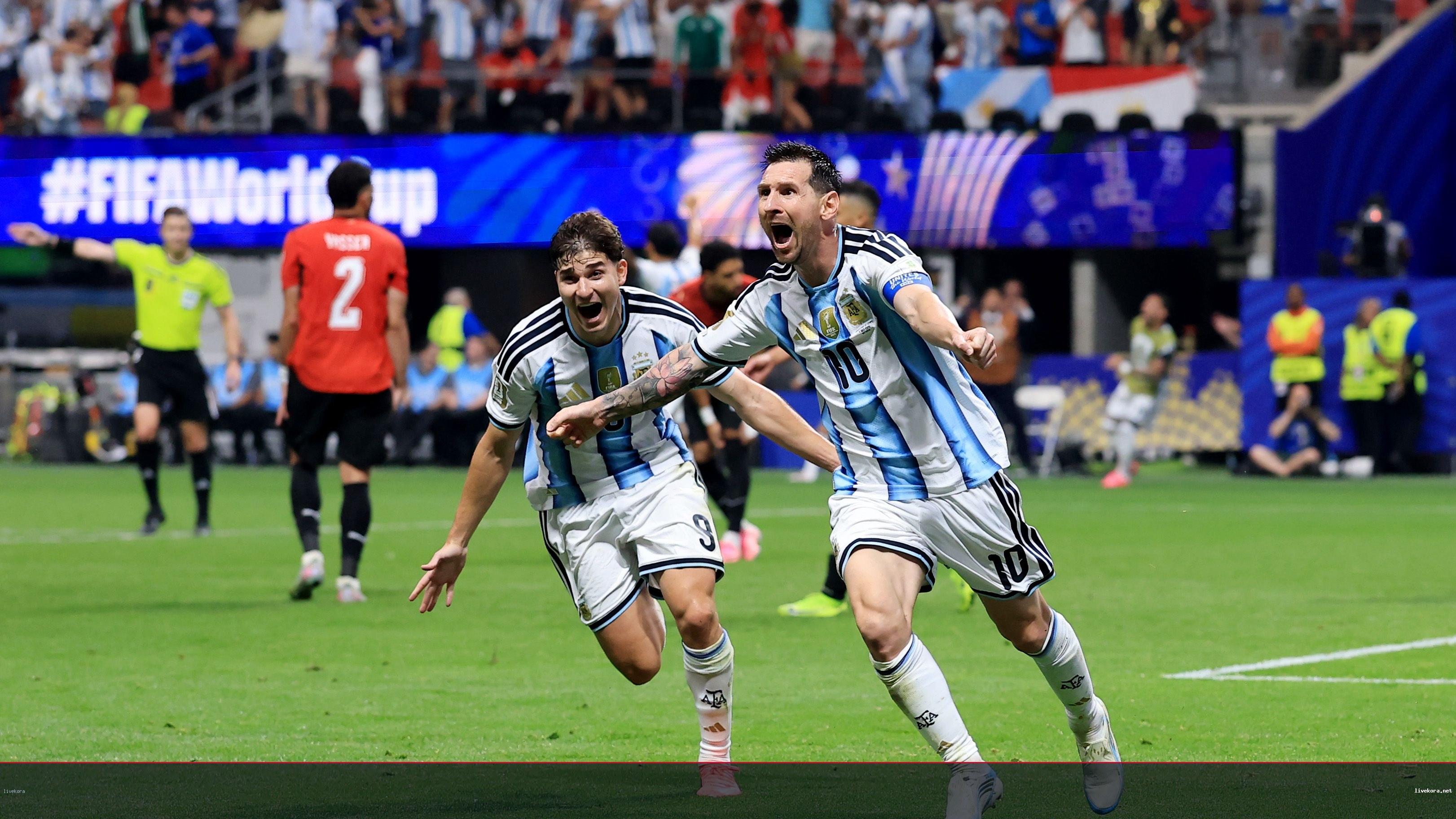 الأرجنتين تحقق تاريخاً جديداً بفوزها الدرامي على مصر