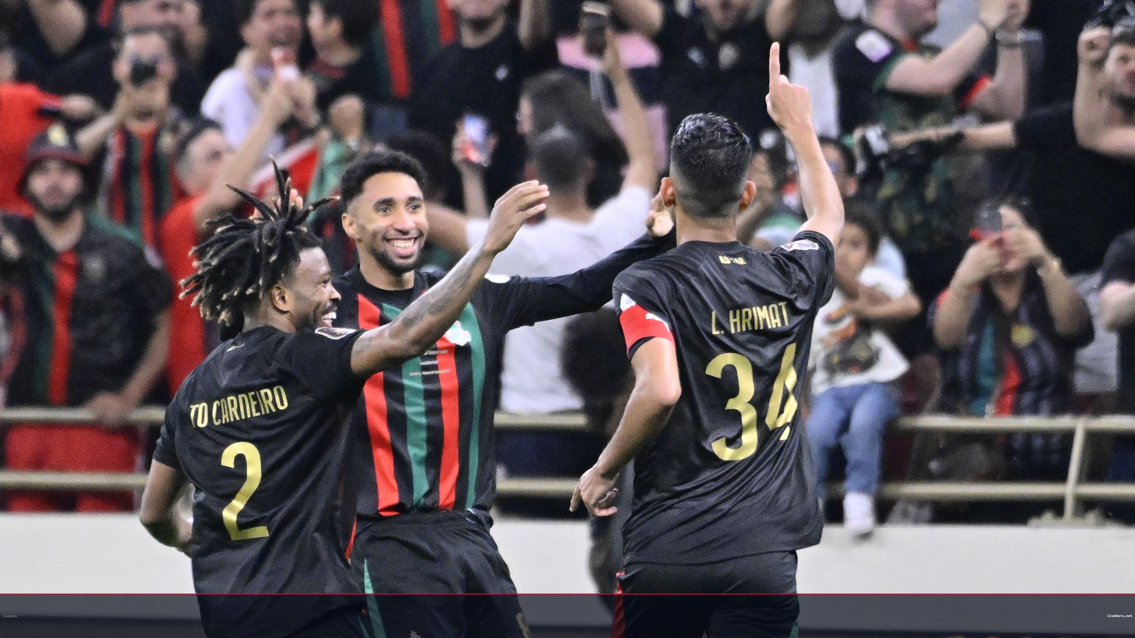 موعد وقنوات بث مباراة الجيش الملكي ضد اتحاد تواركة