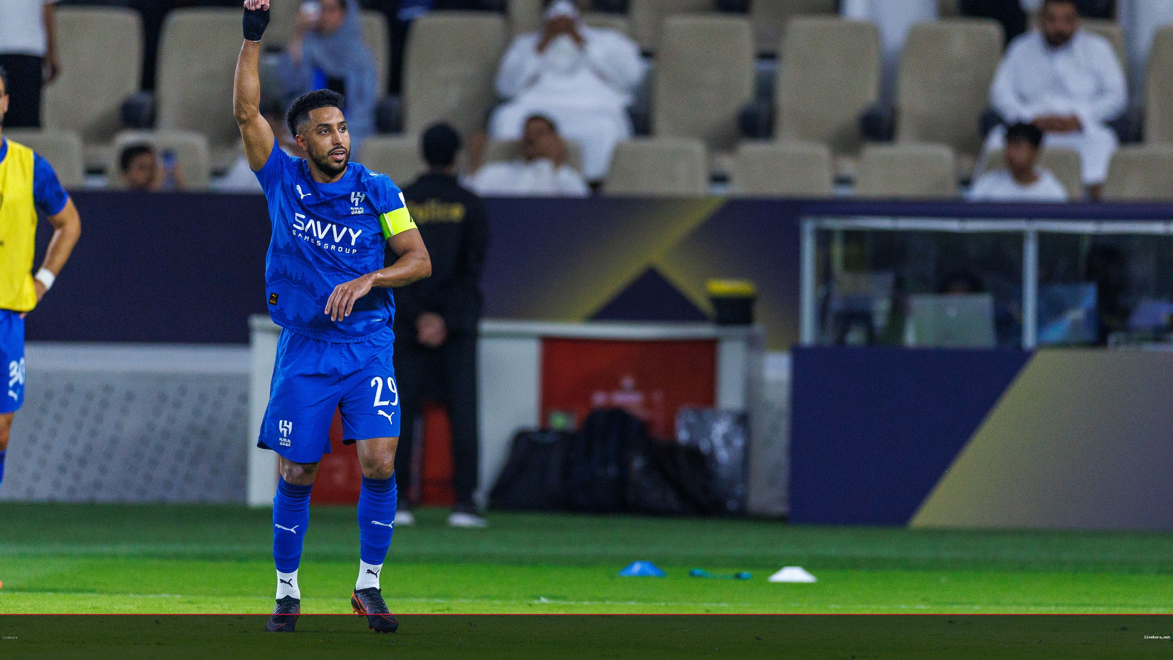 الهلال يرفض رحيل سالم الدوسري ويحسم مستقبله