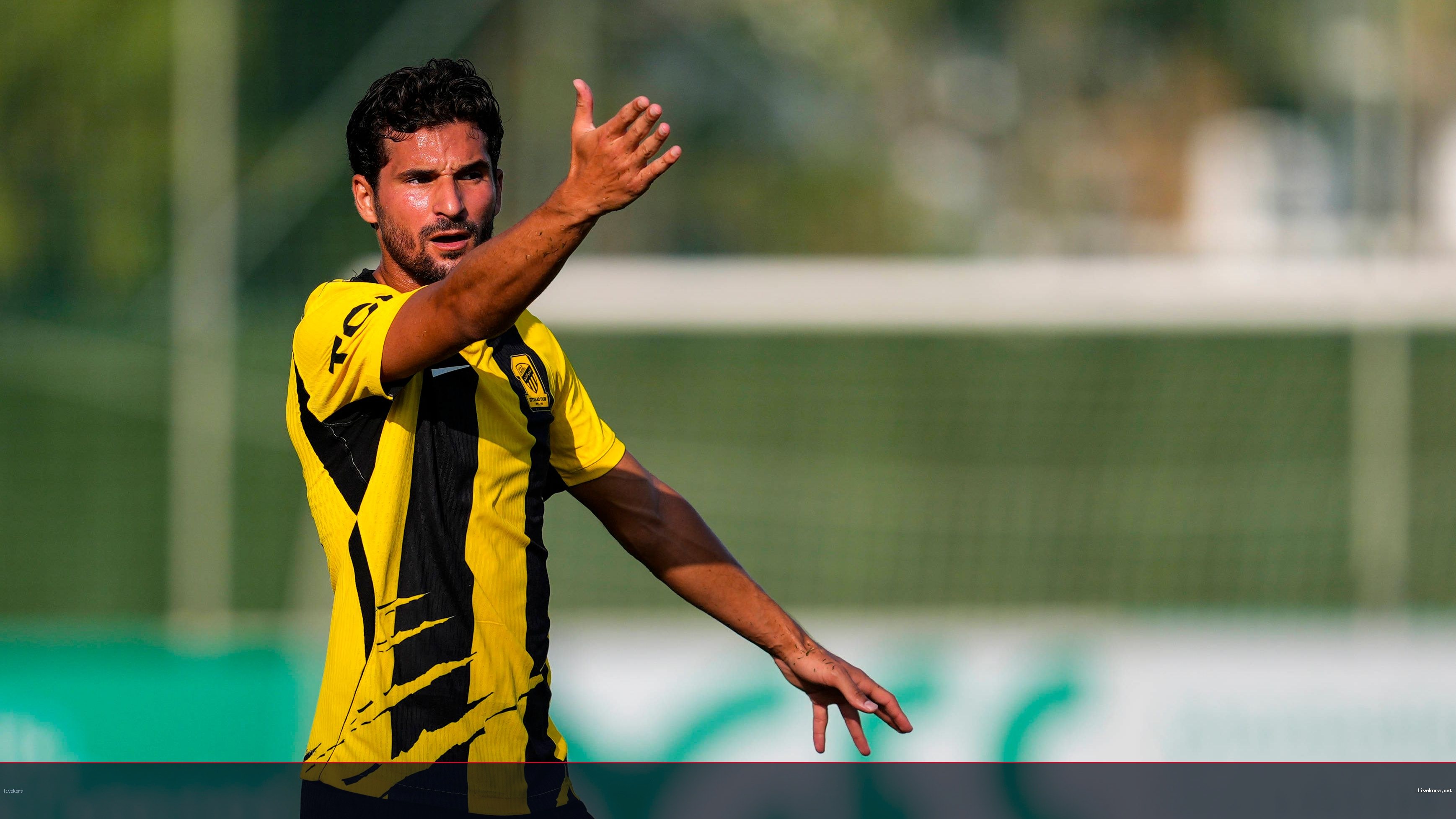 الشنقيطي يحرم عوار من صنع تاريخ الاتحاد