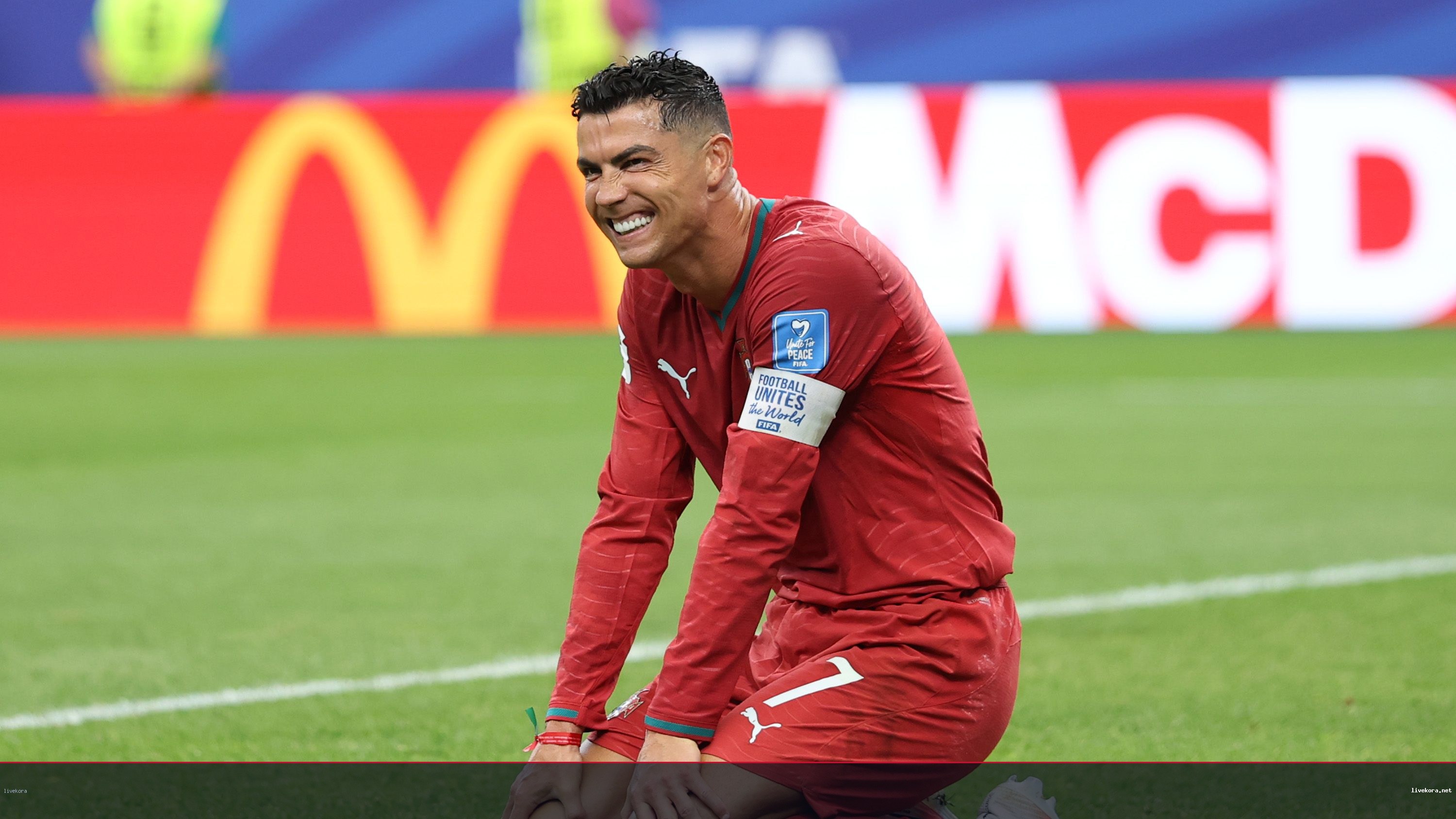 رونالدو الأفضل رسمياً وسوفا سكور تختلف في التقييم