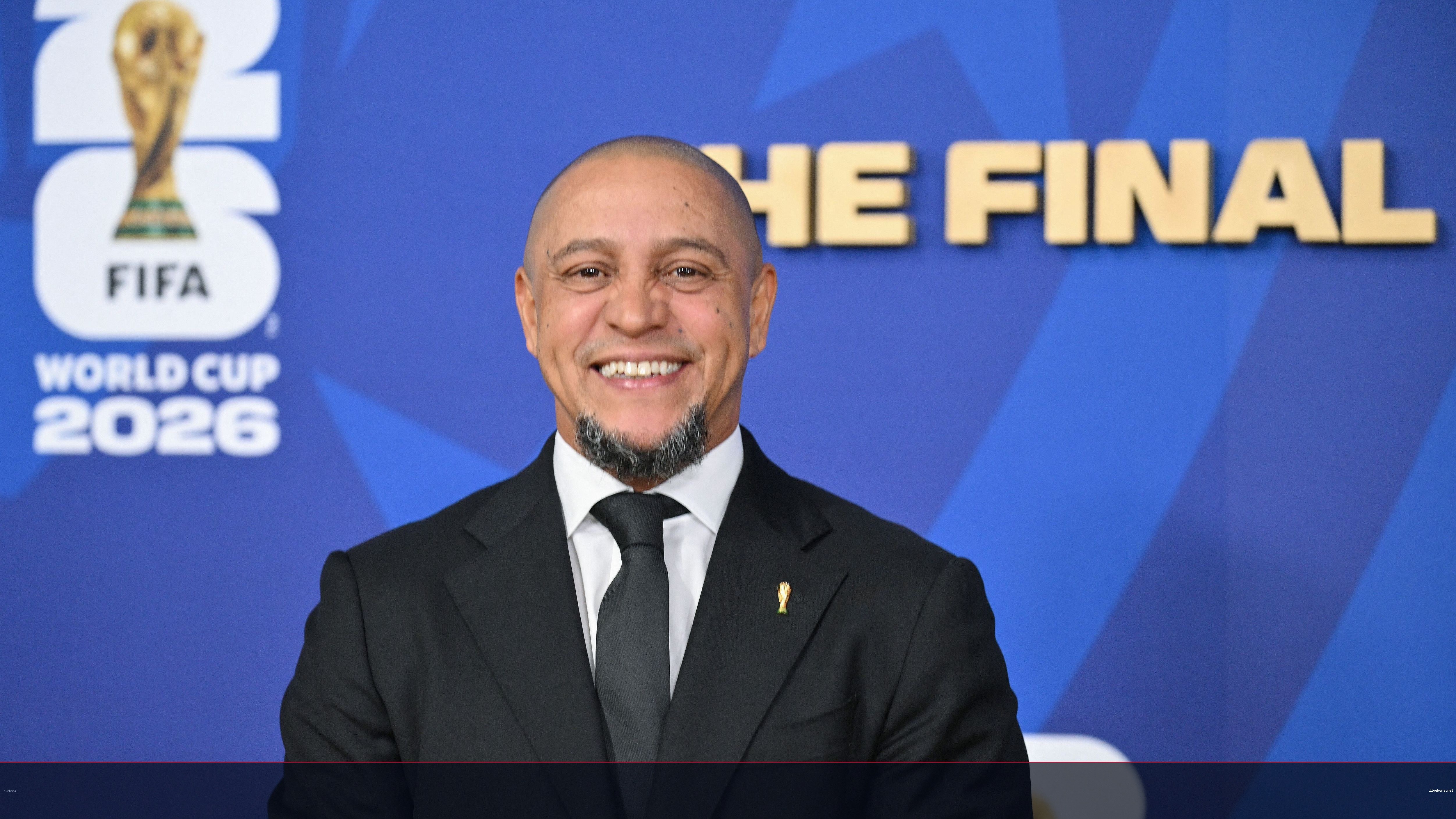 كارلوس: إيقاف ميسي مستحيل قبل نهائي المونديال