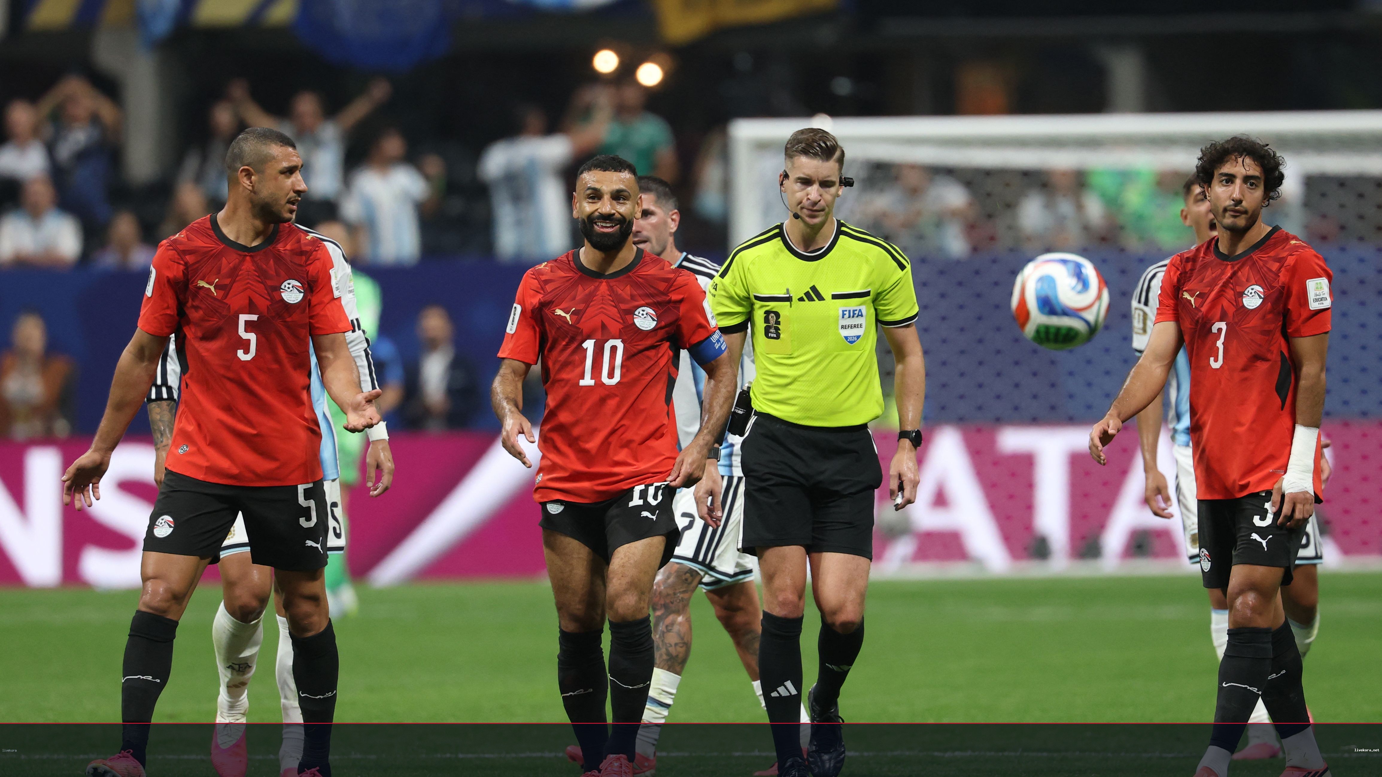 عصام الشوالي يتجاهل ميسي ويكبر أداء مصر