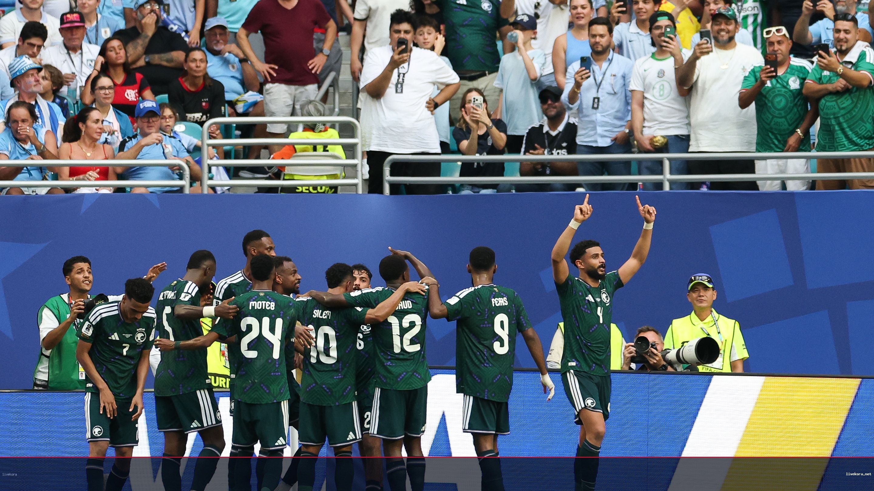 موناكو وبراغا يتنافسان على ضم مدافع النصر العمري