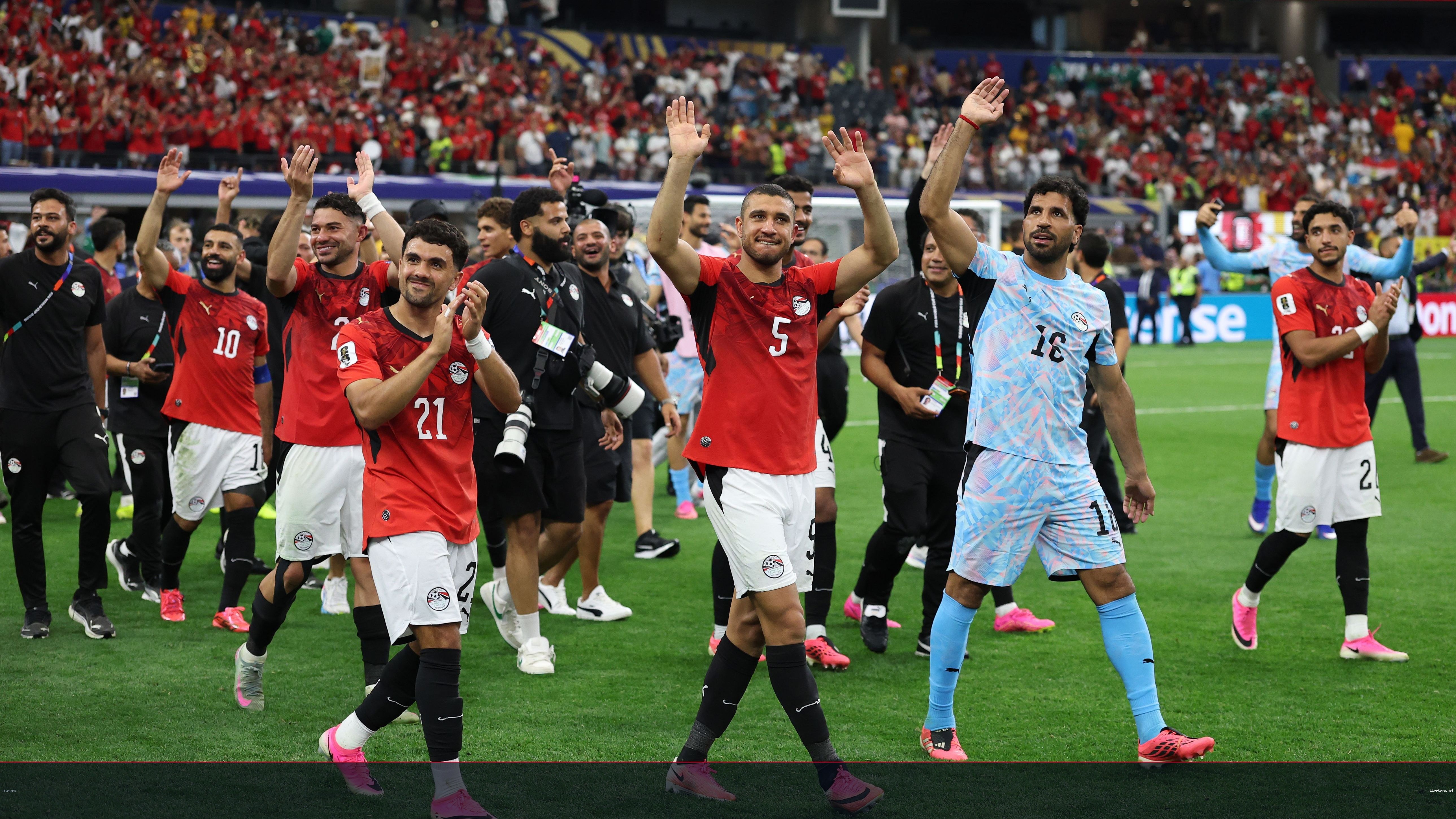 أبو تريكة لمصر: لا تخافوا من الأرجنتين وميسي