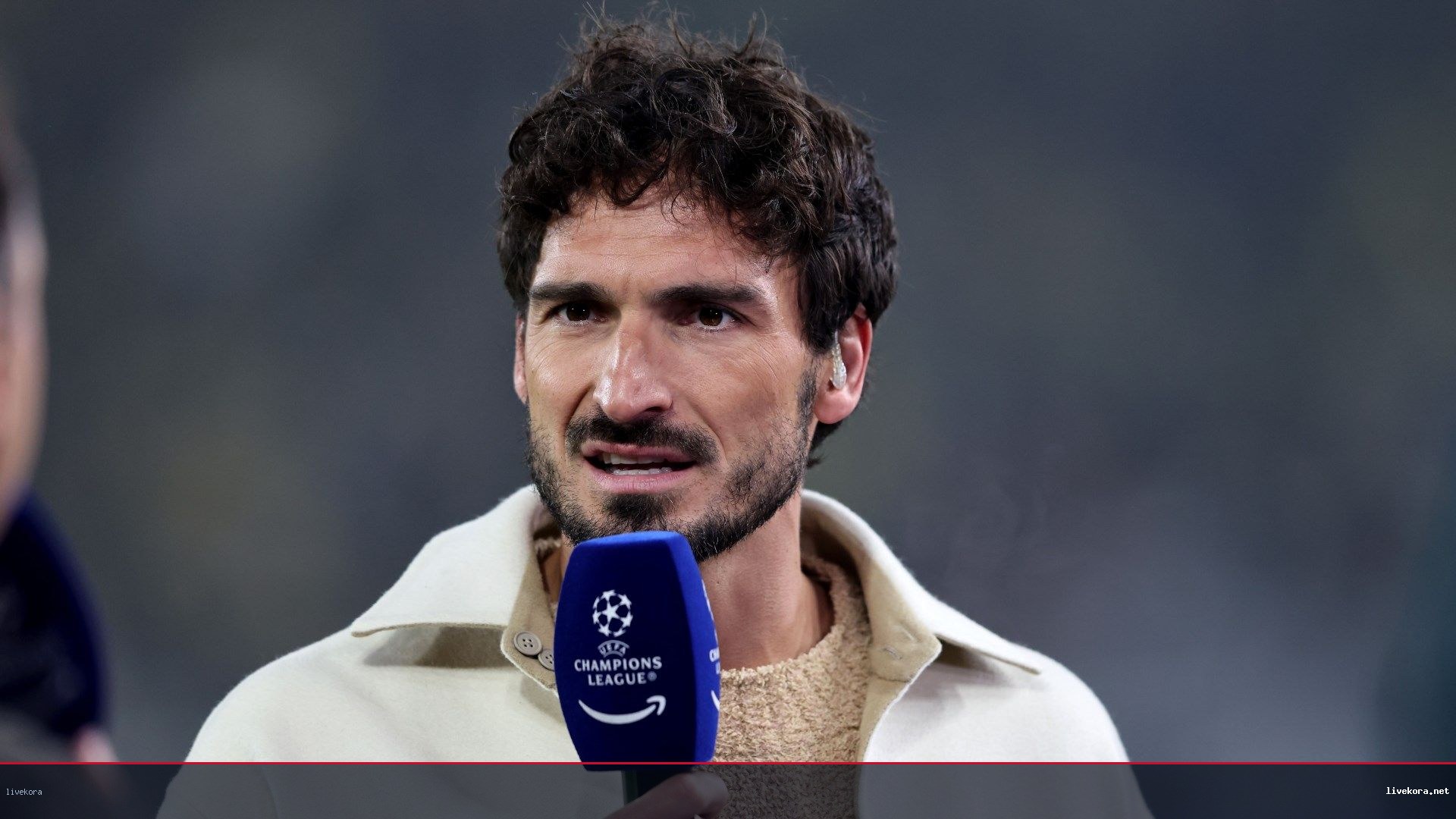 هوملز: تقليد برشلونة أفقد ألمانيا هويتها