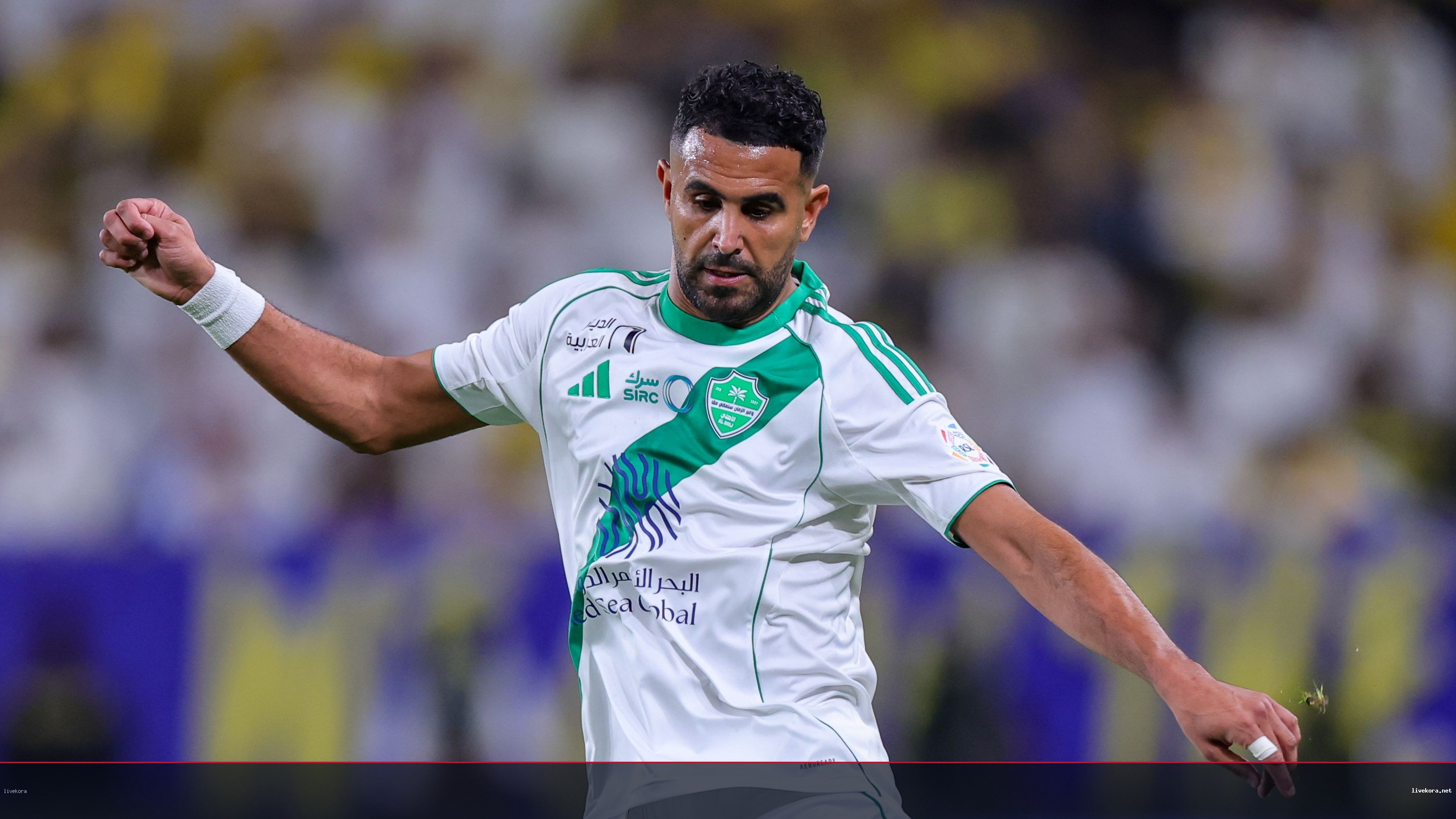 مفاجأة: الأهلي يفسخ عقد محرز ويمنحه تعويض 15 مليون