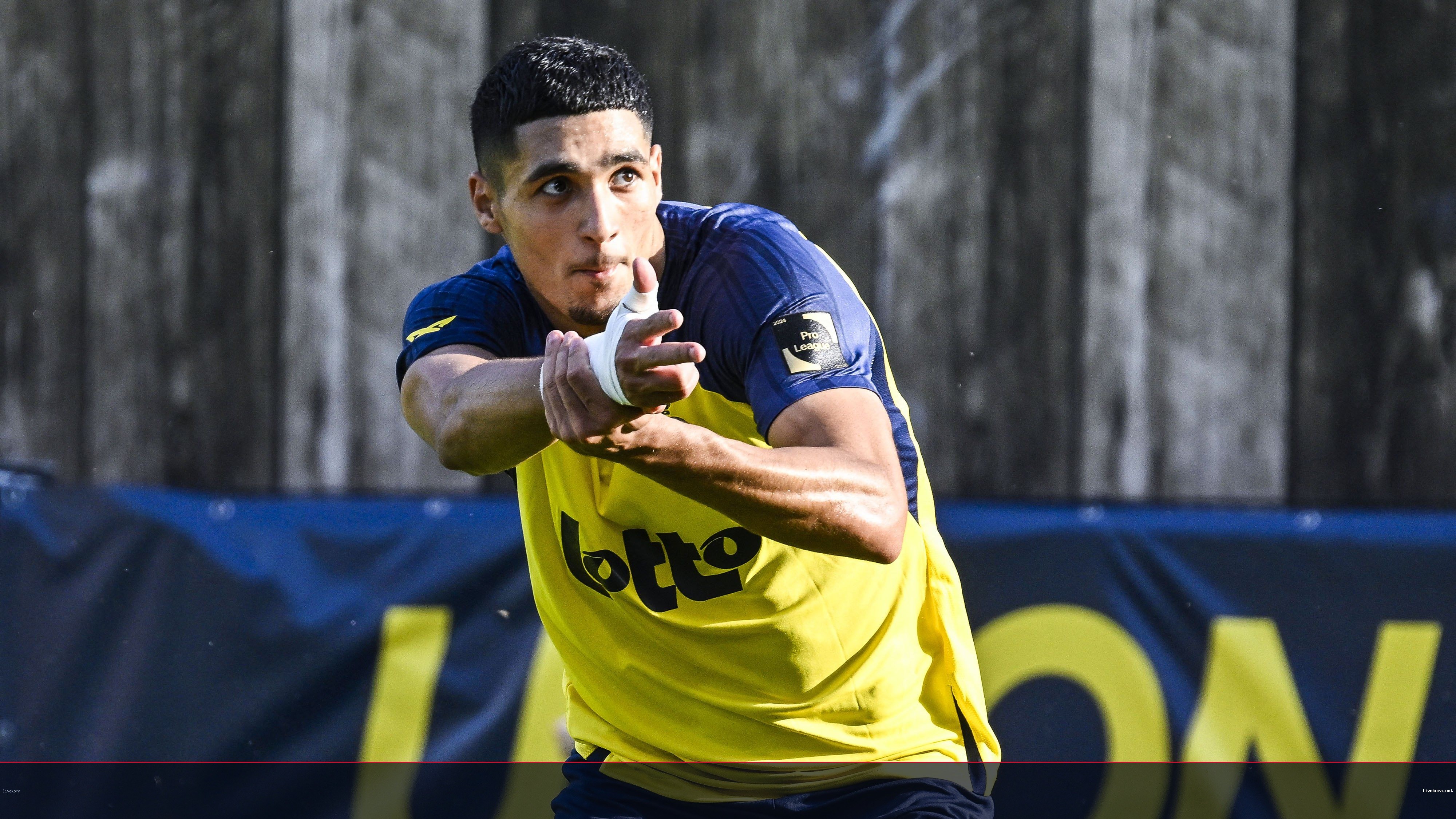 كريستال بالاس يضم خلايلة بـ25 مليون يورو