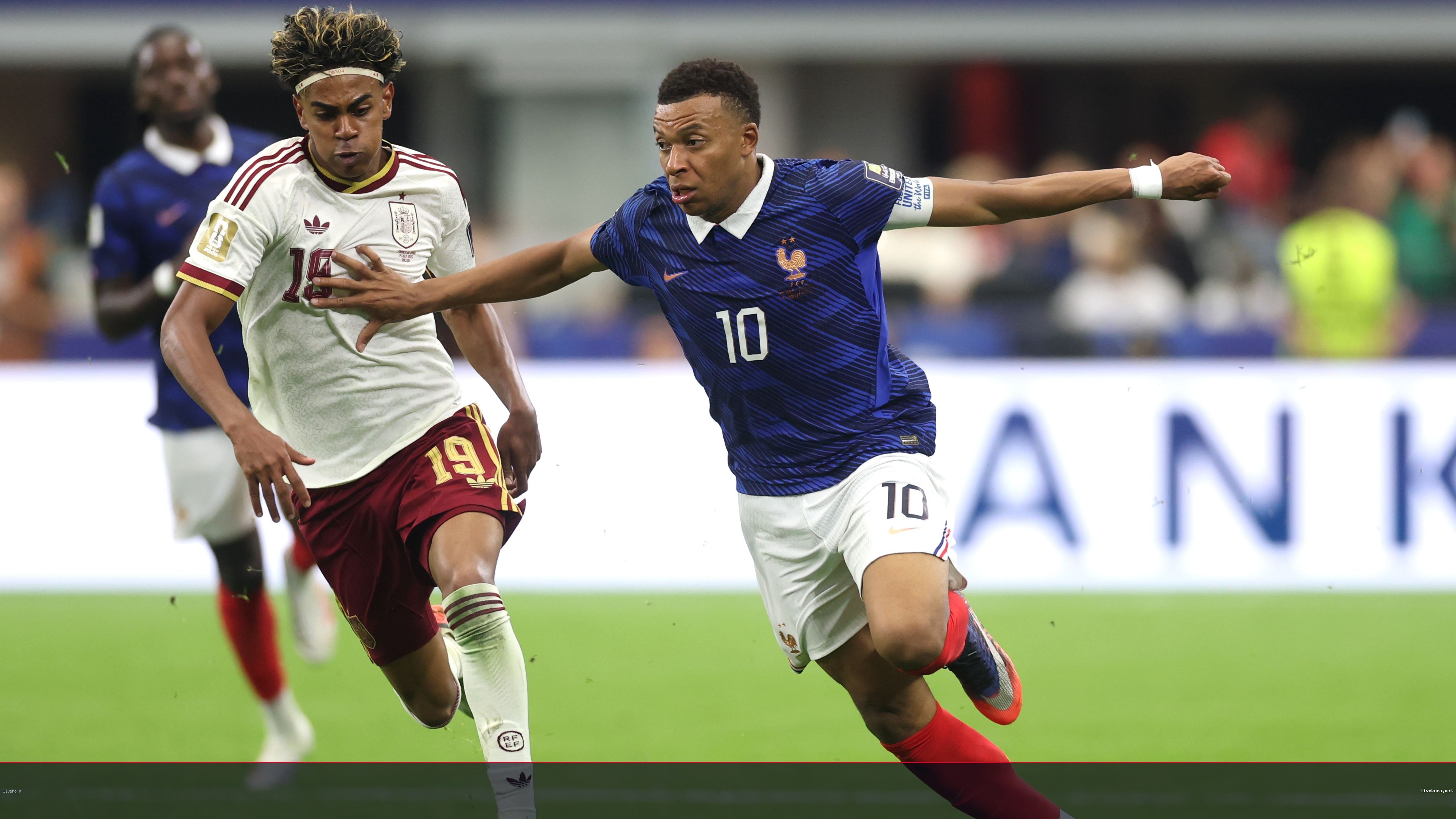 يامال يطيح بمبابي ويقود إسبانيا لنهائي مونديال 2026