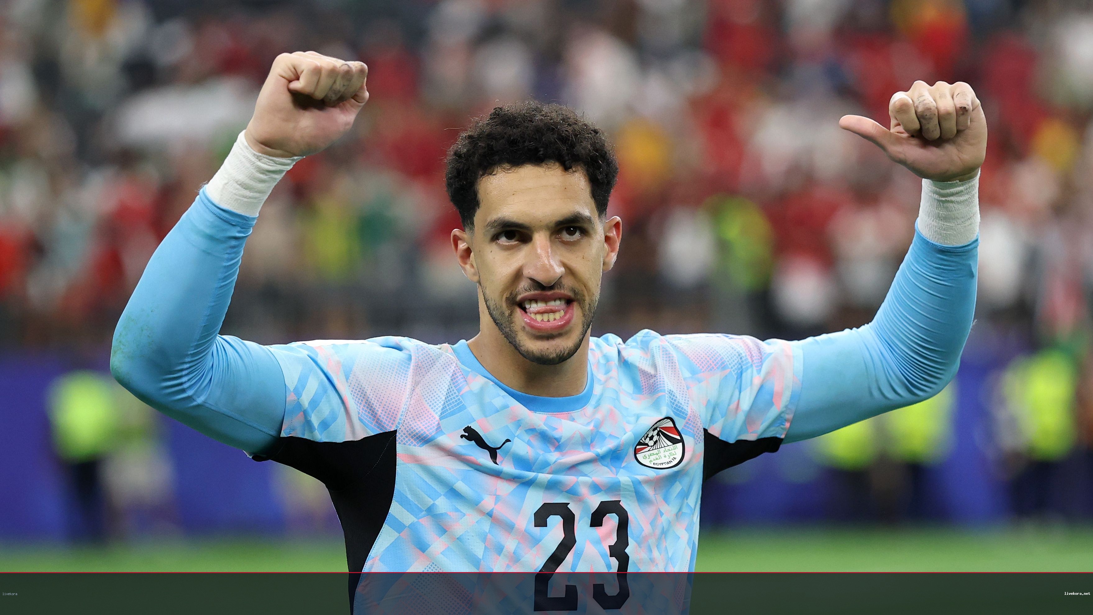 شوبير يصدر حكمه ويختار أفضل حارس عربي في التاريخ