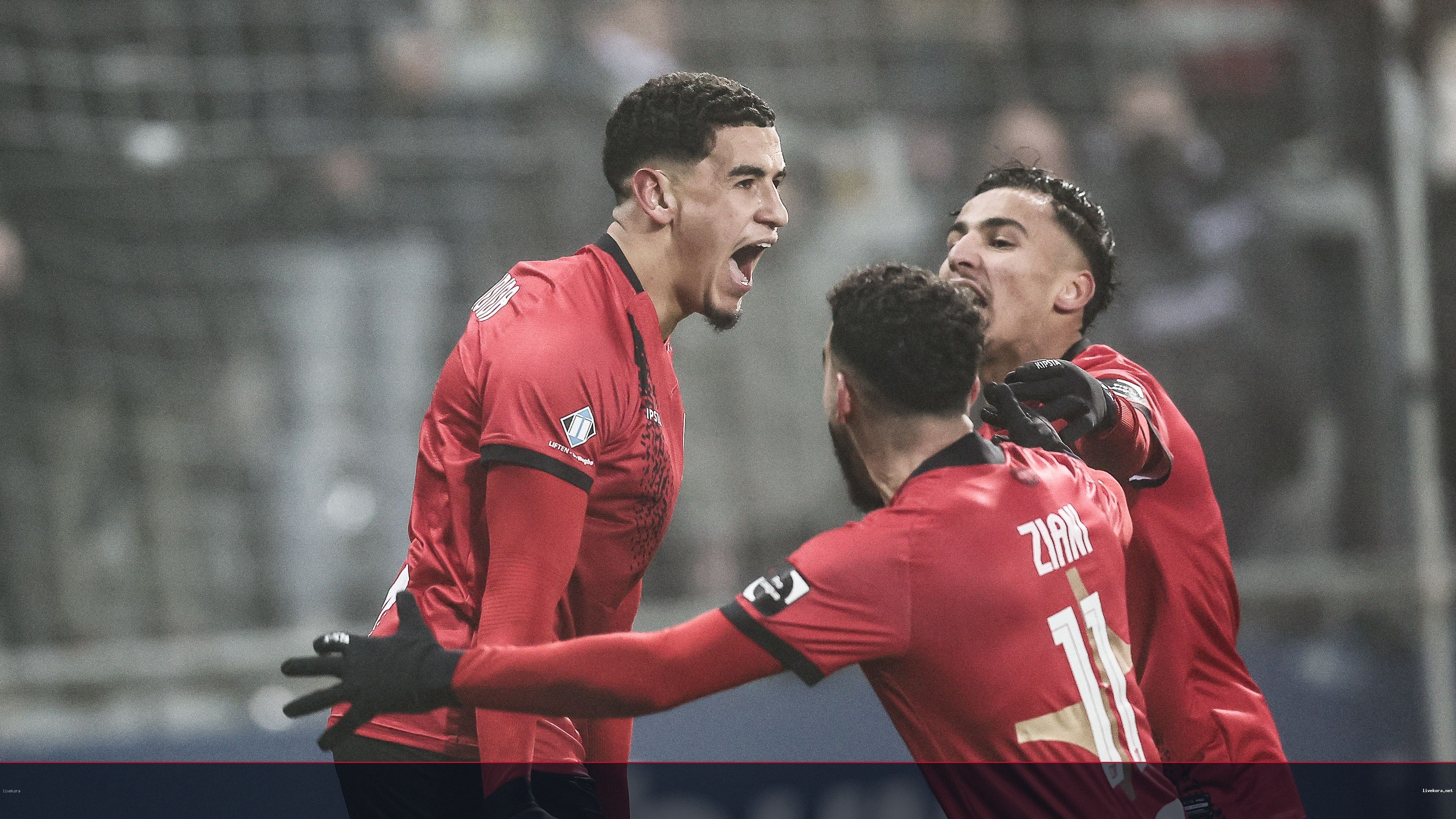 الأهلي يضم هداف الدوري المغربي بنديدة بعقد ثلاثي