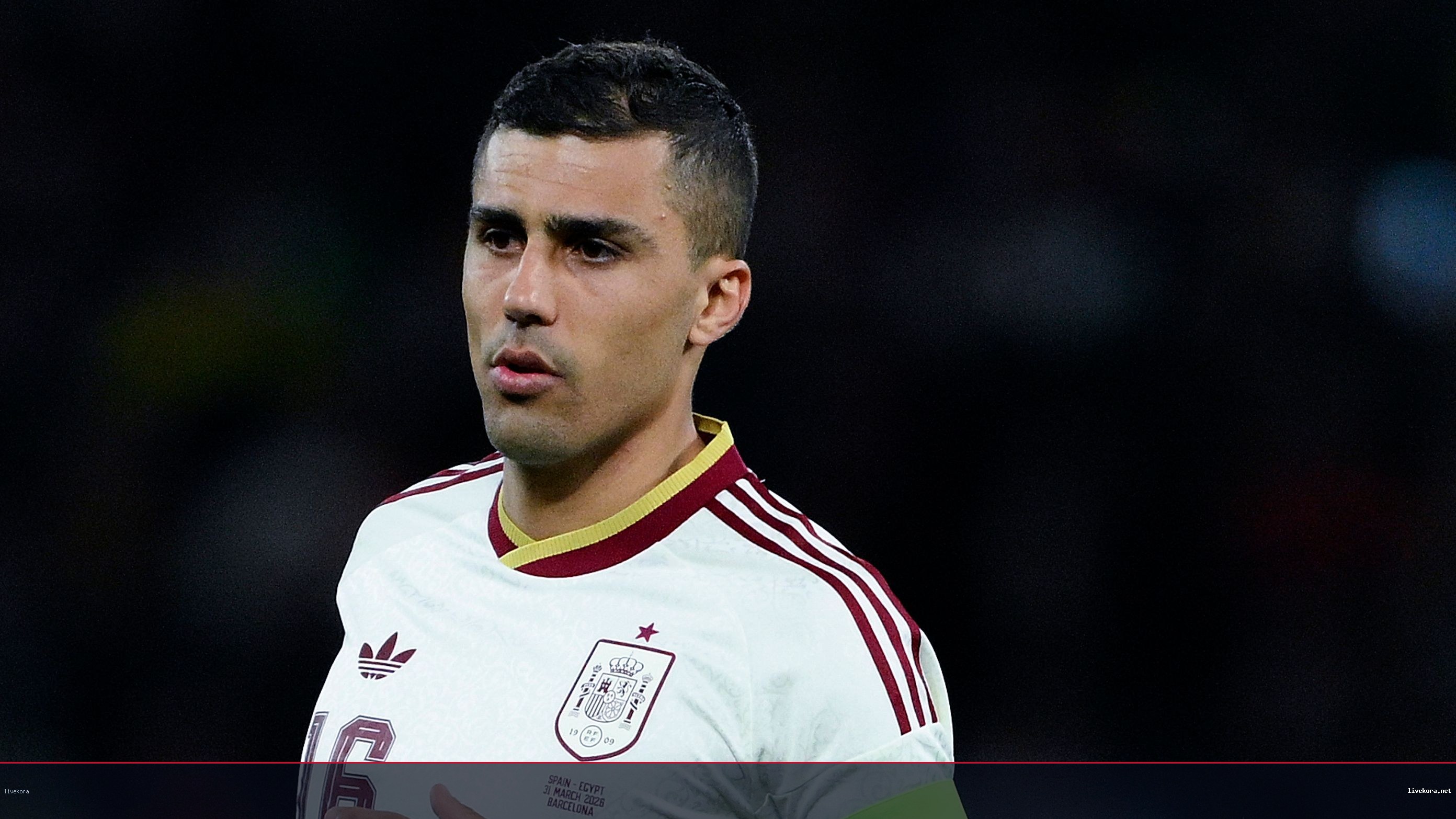 برشلونة يرفع عرضه ويستعجل ضم رودري من مانشستر سيتي