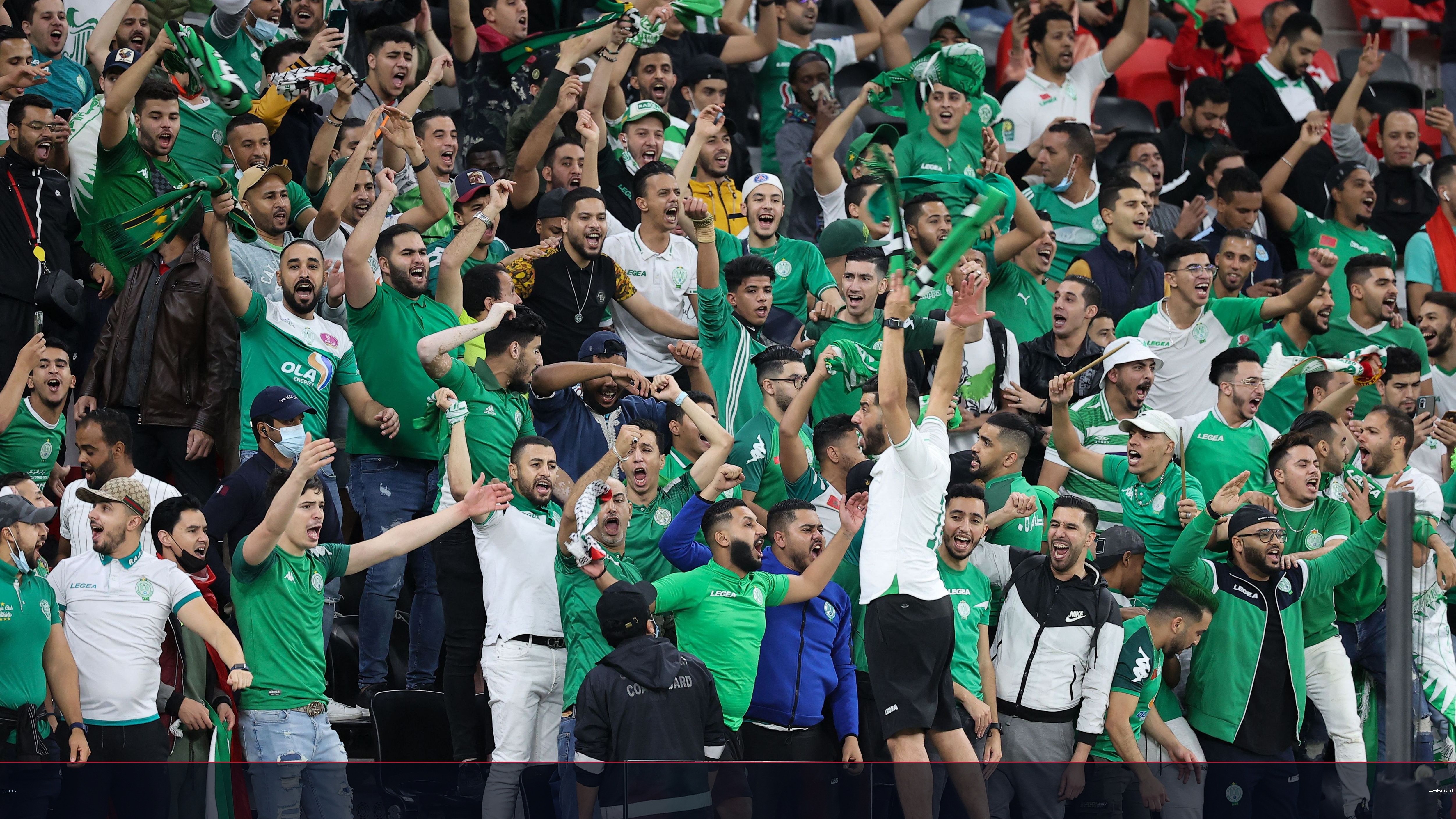 الوحدات الأردني يفاوض ثنائي الرجاء بشرط التعويض