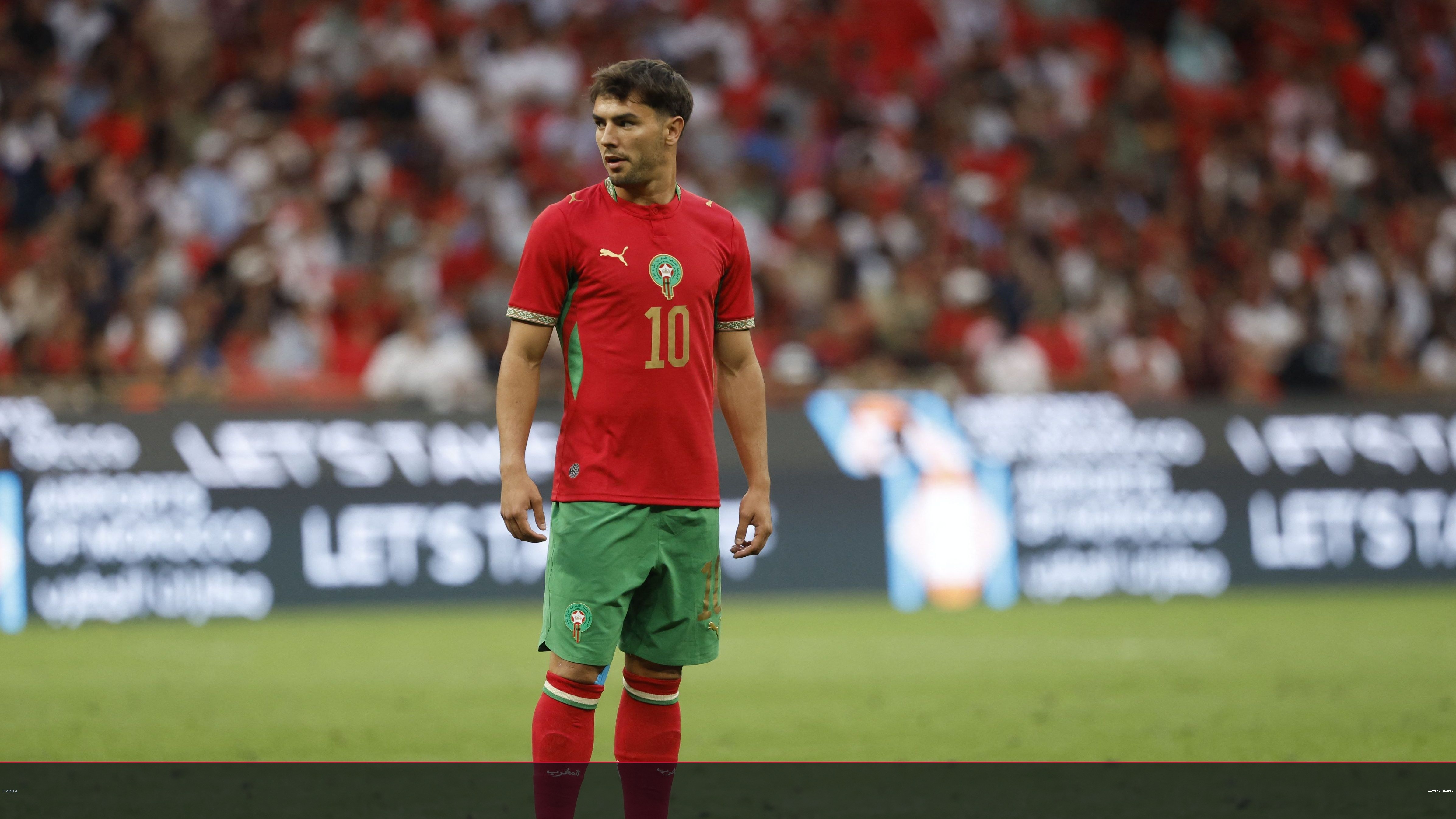 الأجمل لم يأت بعد".. دياز يطمئن الجماهير بعد خروج المغرب