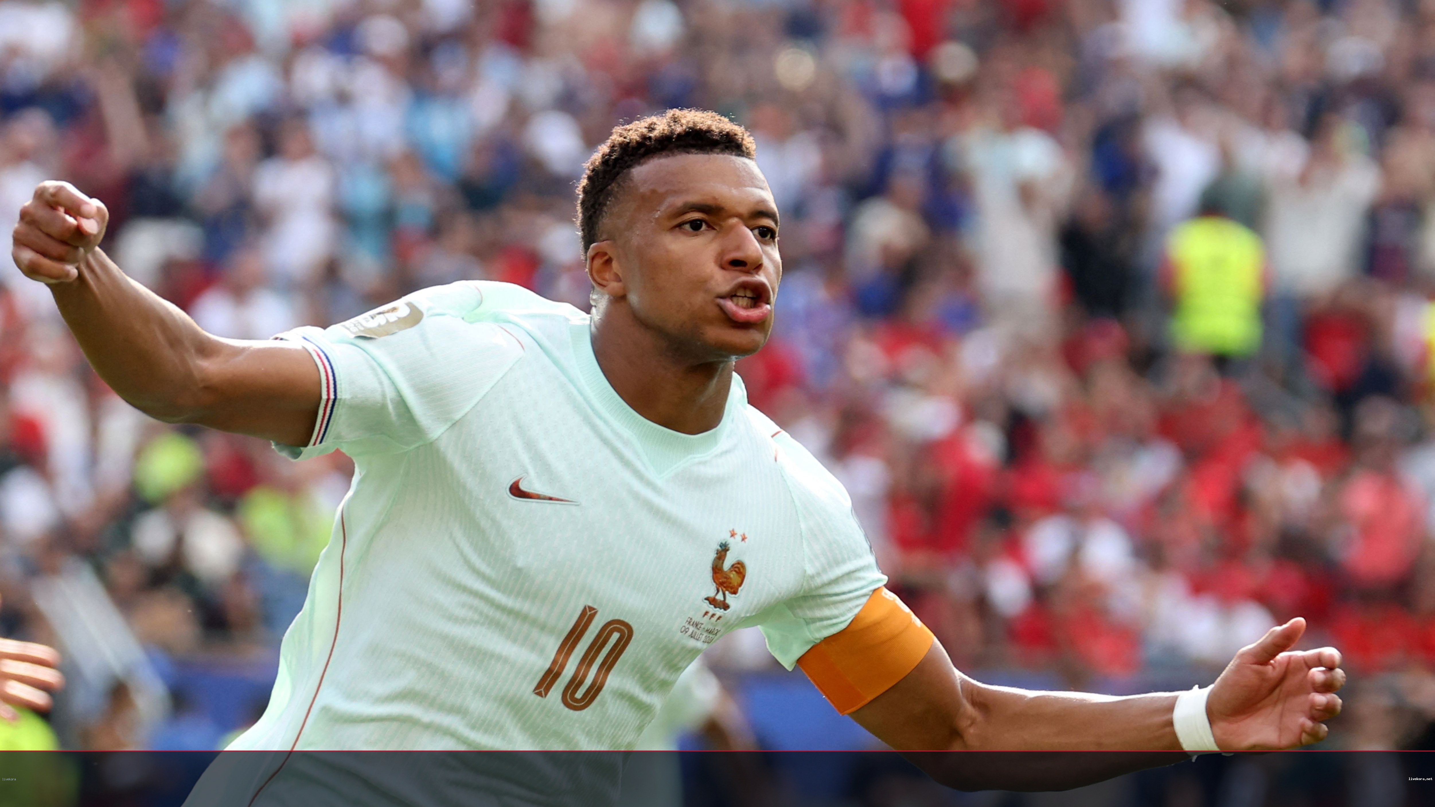 مبابي يحطم الرقم القياسي بهدف المغرب ويقود هدافي المونديال