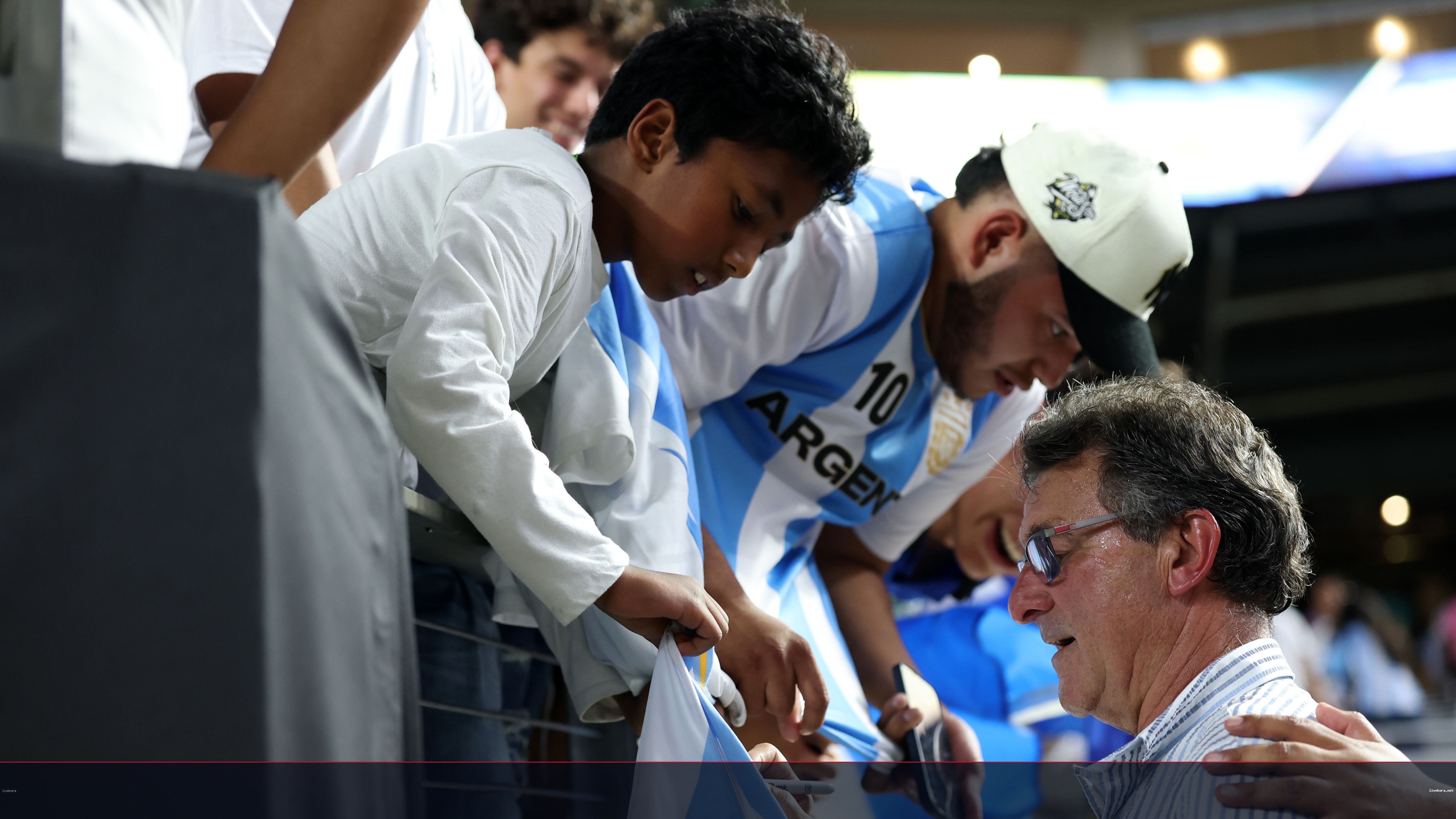 كيمبس يراهن بتفوق الأرجنتين على إسبانيا في نهائي مونديال 2026