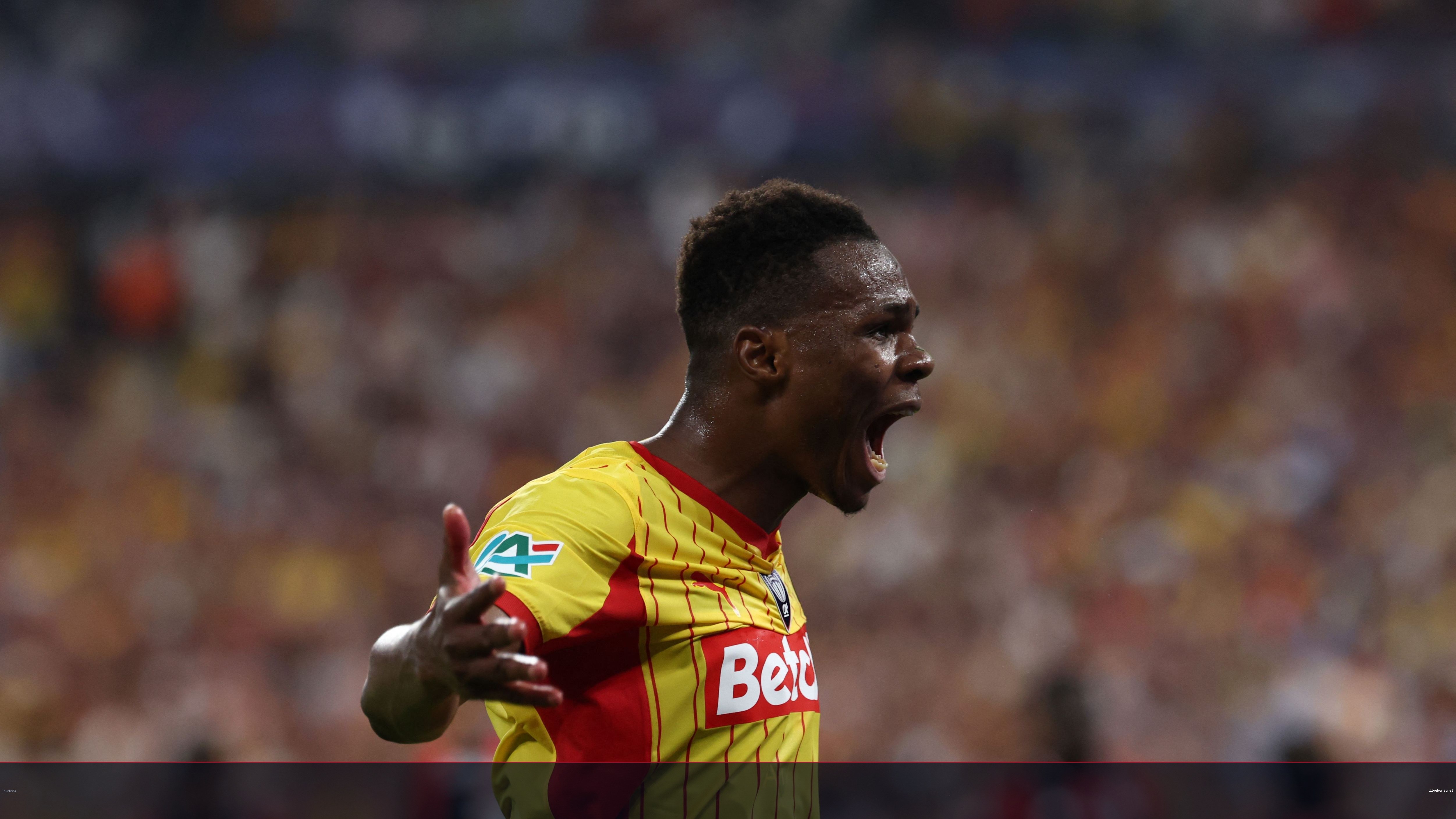 برينتفورد يوقع صفقة سانجاري القياسية بـ45 مليون يورو