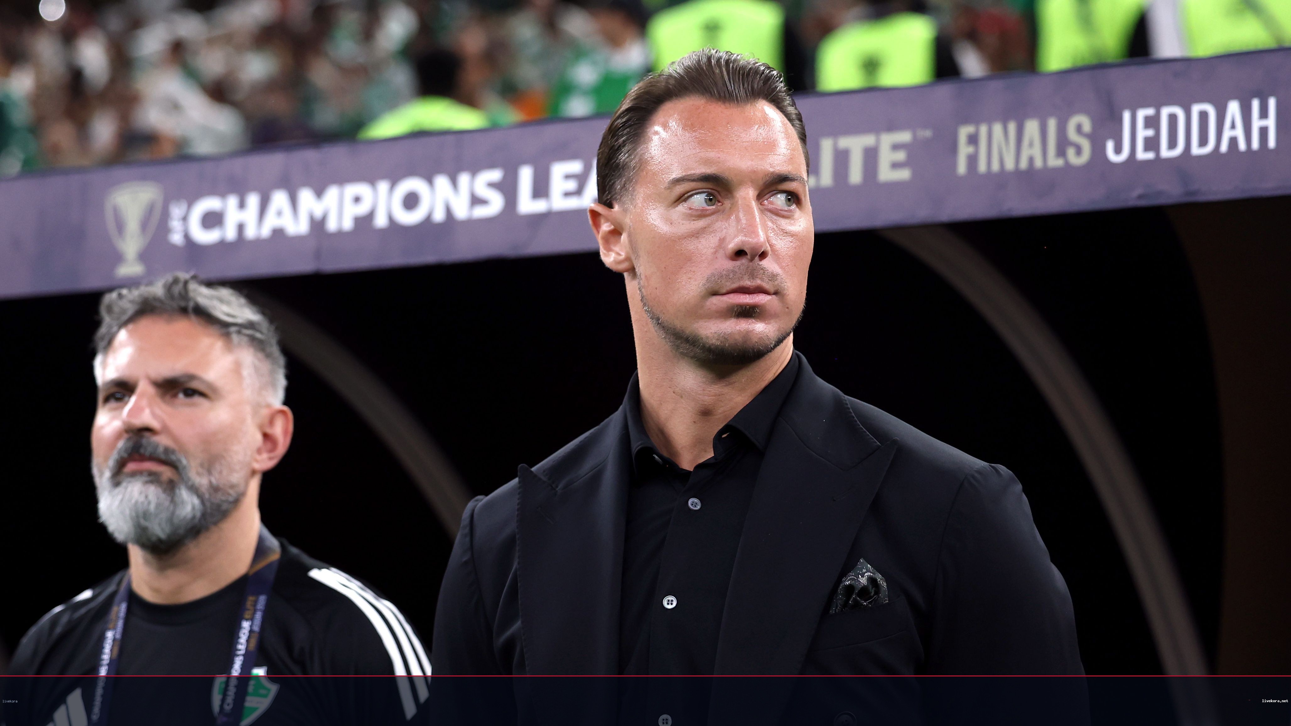 نيوكاسل يضم المدرب يايسله من الأهلي مقابل 11 مليون يورو