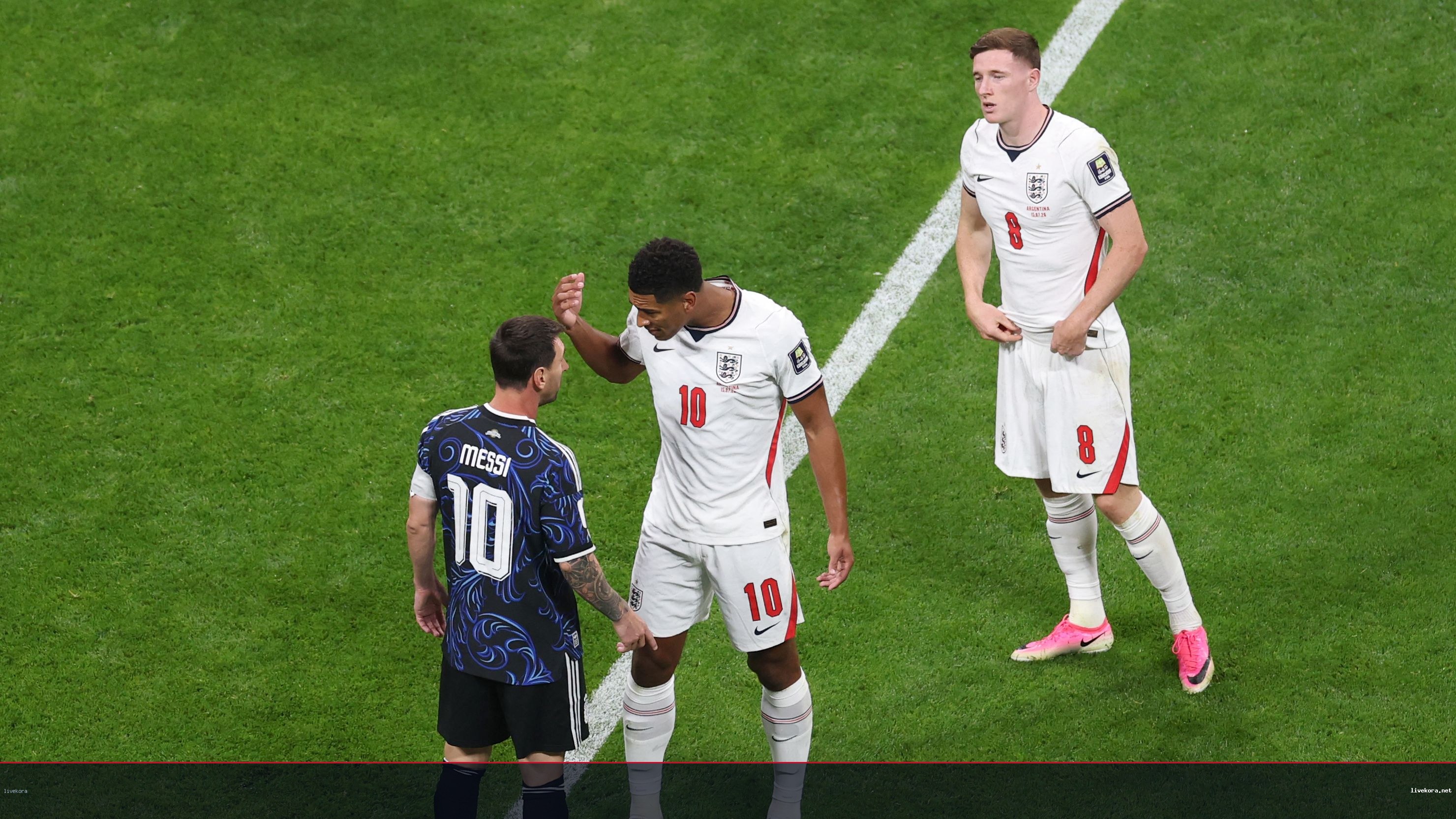 بيلينجهام يوضح حقيقة مشادته مع ميسي في كأس العالم