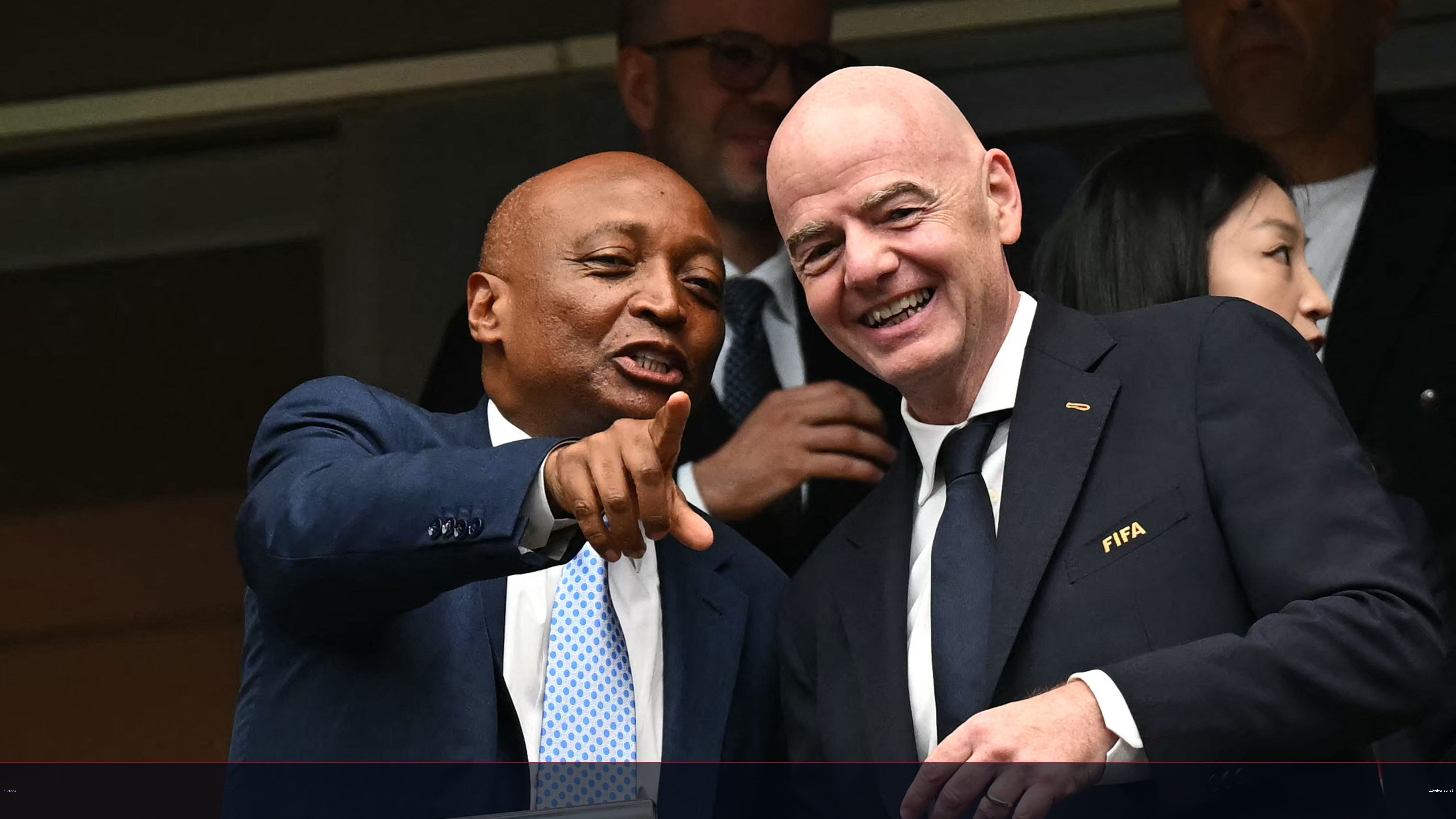 الاتحاد الأفريقي يتدخل عاجلاً لدراسة مشروع الفيفا المثير للجدل