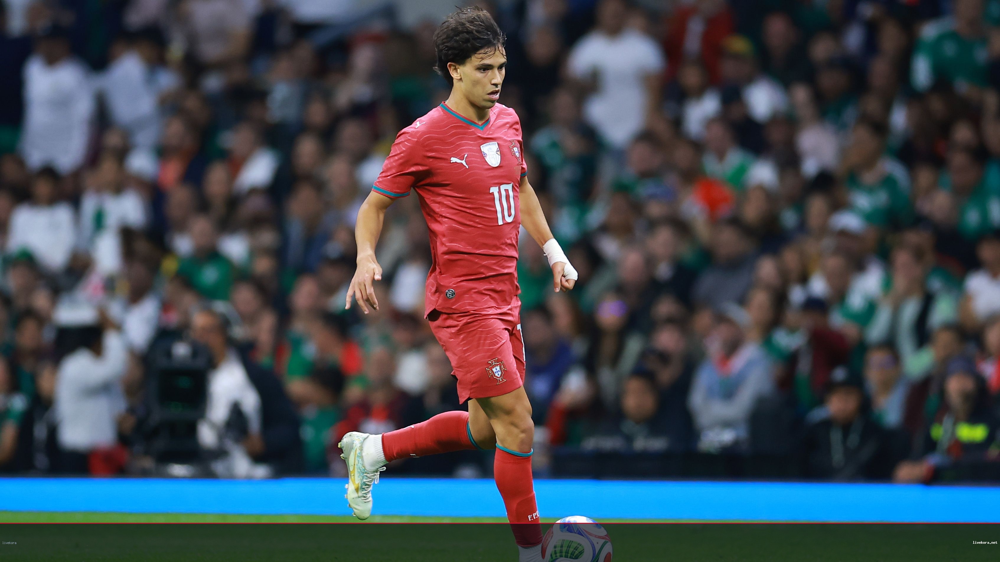 توتر في معسكر البرتغال يضع جواو فيليكس تحت الضغط