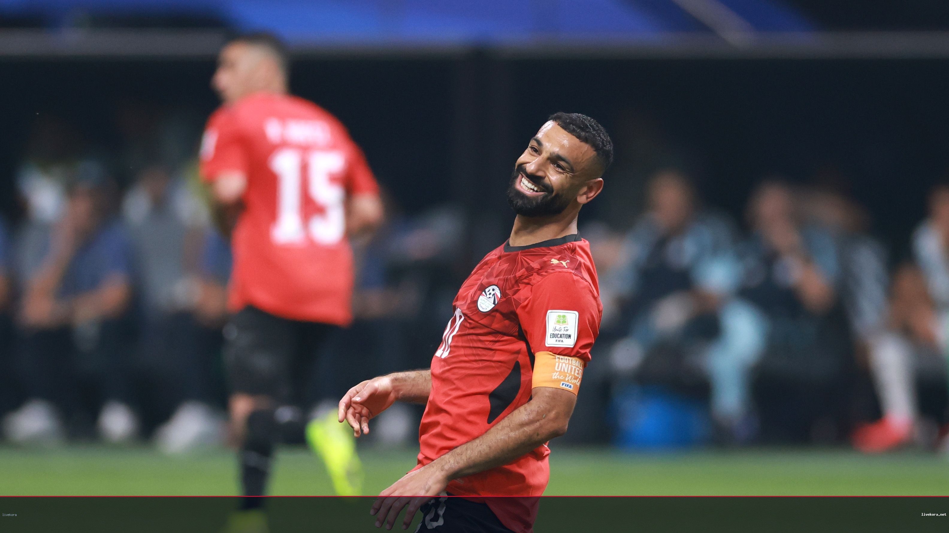 صلاح ينتقل لبشكتاش بنصف راتبه في ليفربول