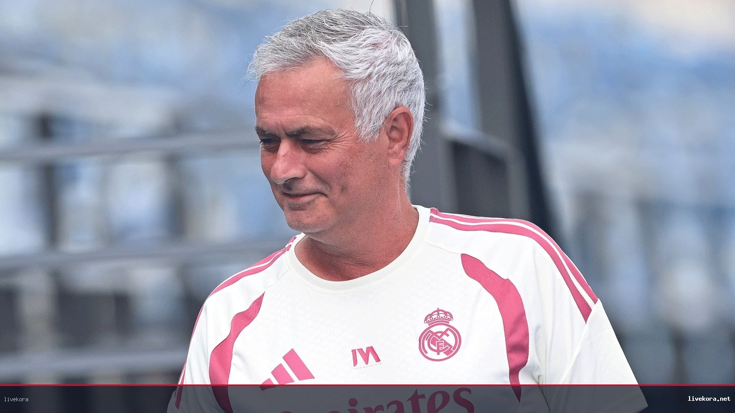 برناردو سيلفا يعيد التوازن لوسط ميدان ريال مدريد