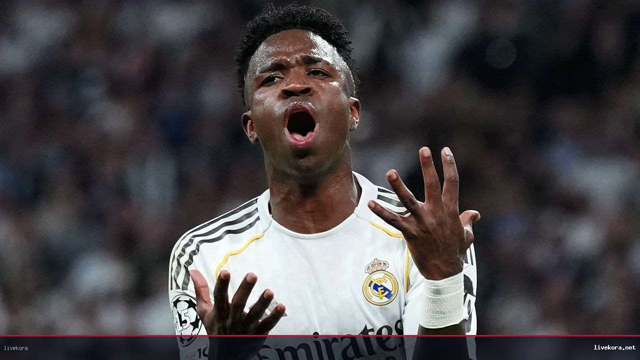 صادم: ريال مدريد يفتح باب رحيل فينيسيوس لآرسنال