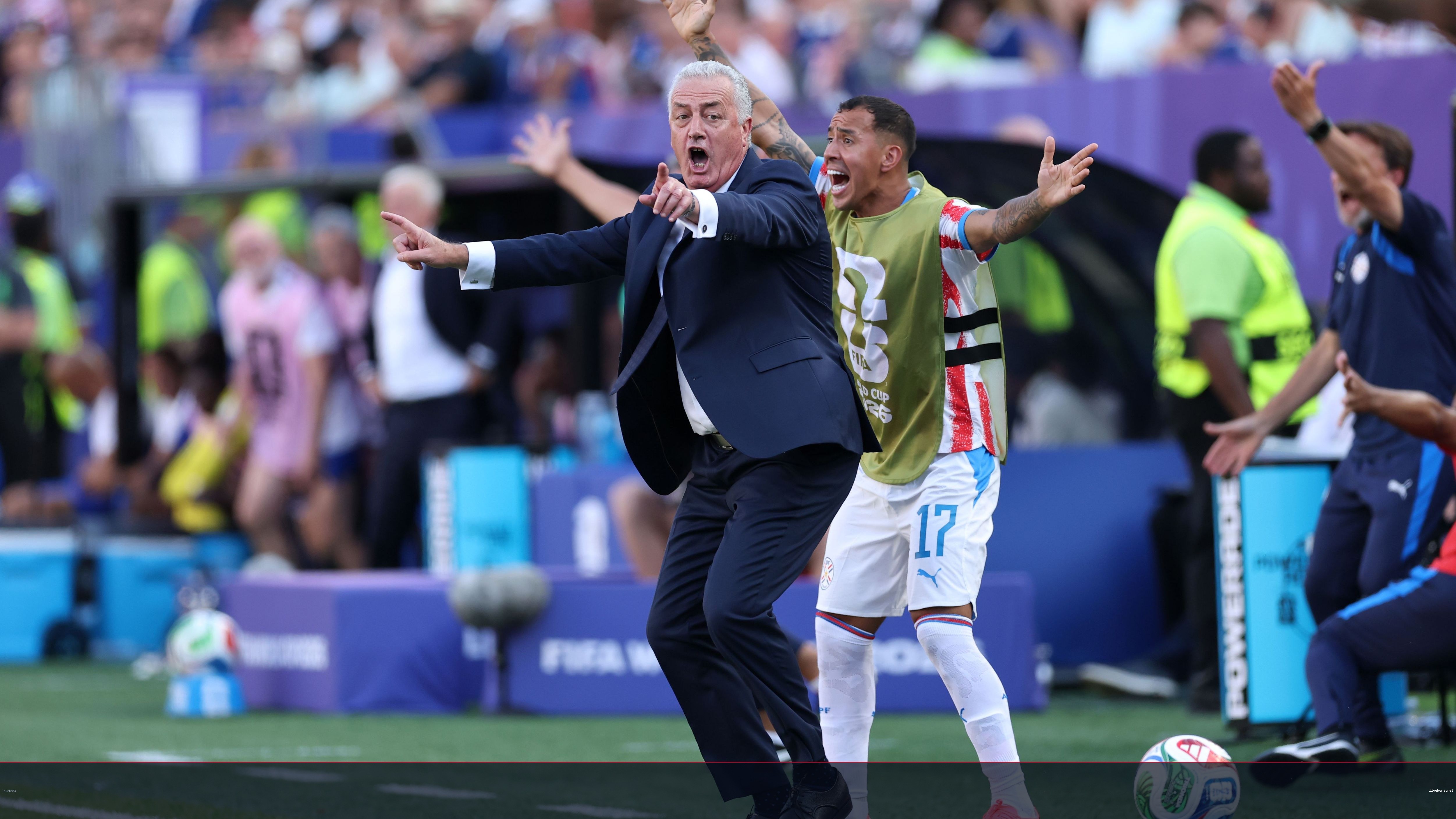 ألفارو يرد على ديشامب: لن أعتذر عما لم يحدث